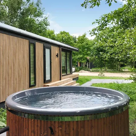 Sernets Recreatie 111 Nyaraló *