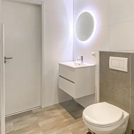 Nyaraló Sernets Recreatie 111 Oud-Gastel