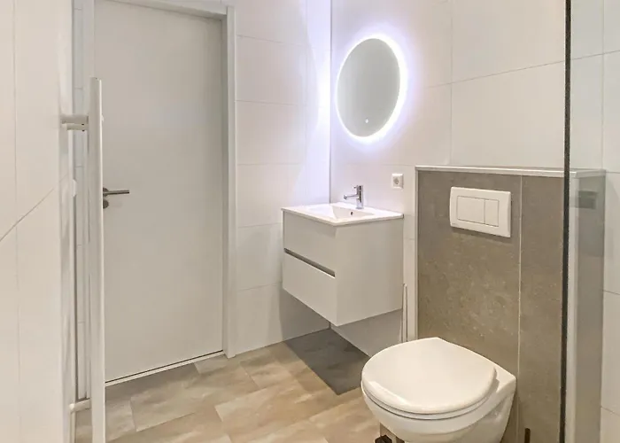 Nyaraló Sernets Recreatie 111 Oud-Gastel